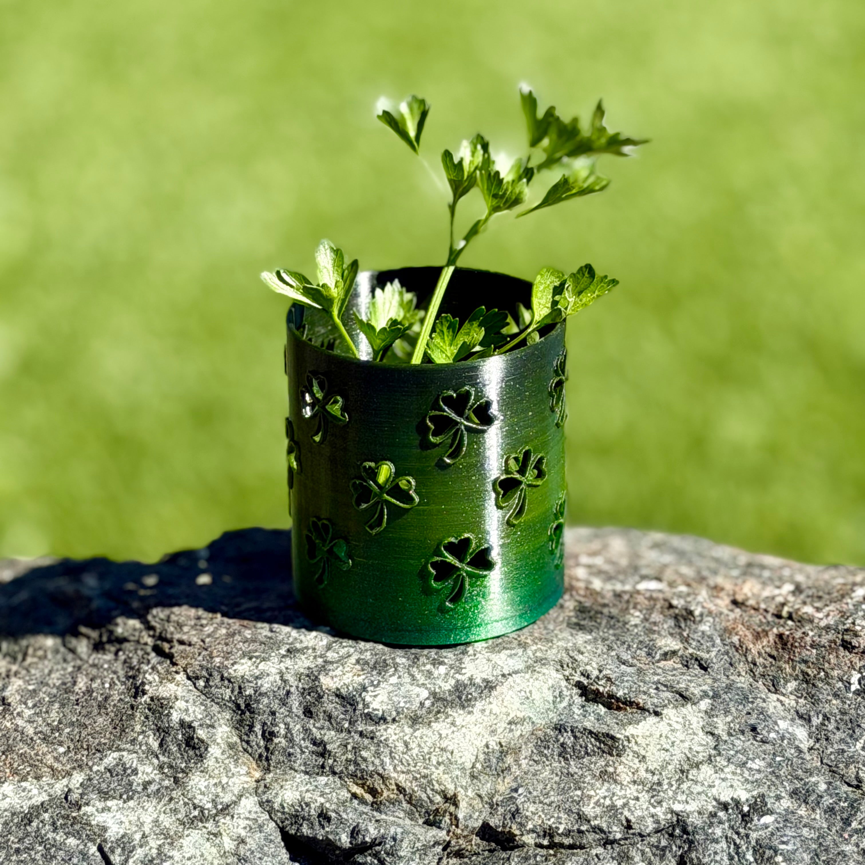Green Clover Tealight Candle